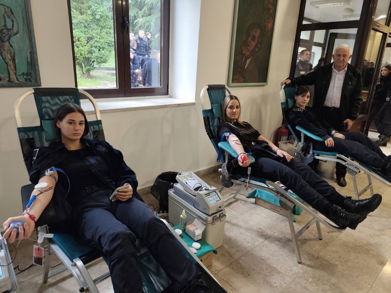 0-02-05-5401bacf4a8b1f6883f5c57724b1e217bdba9339c3e8efce2817e392db18da61_691ed0f16f393417