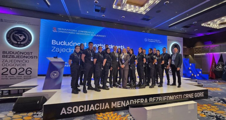 0-02-05-19569ccfedab24f1aac9ee0e71f948f87c3ba561cbc545901091eed10c2d2942_1565b449dadc0c65